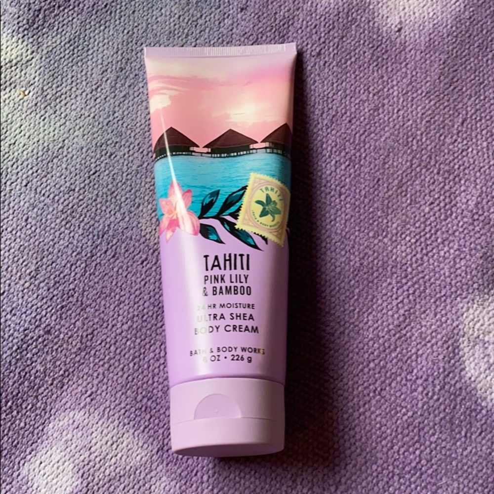 🌙Tahiti Pink Lily & Bamboo Body Cream